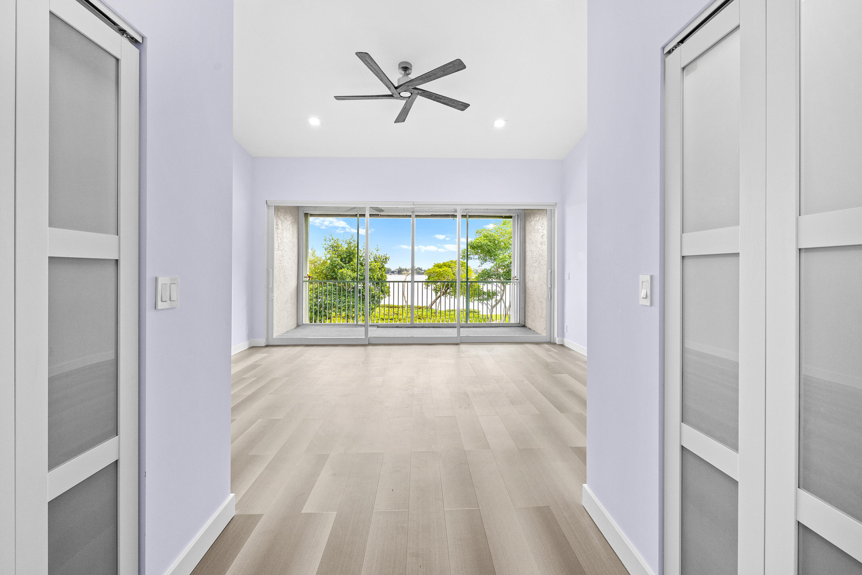 LAKESHORE NORTH - Residential
