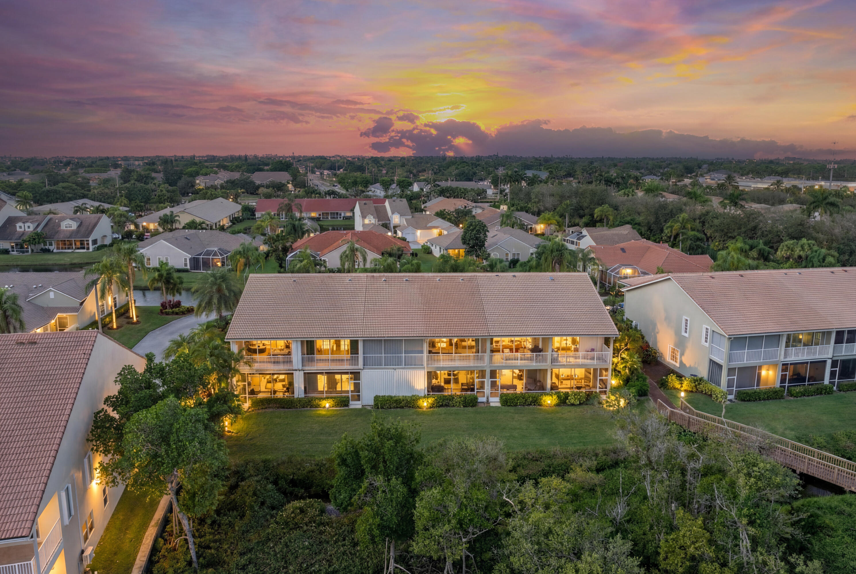 LAKESHORE NORTH - Residential