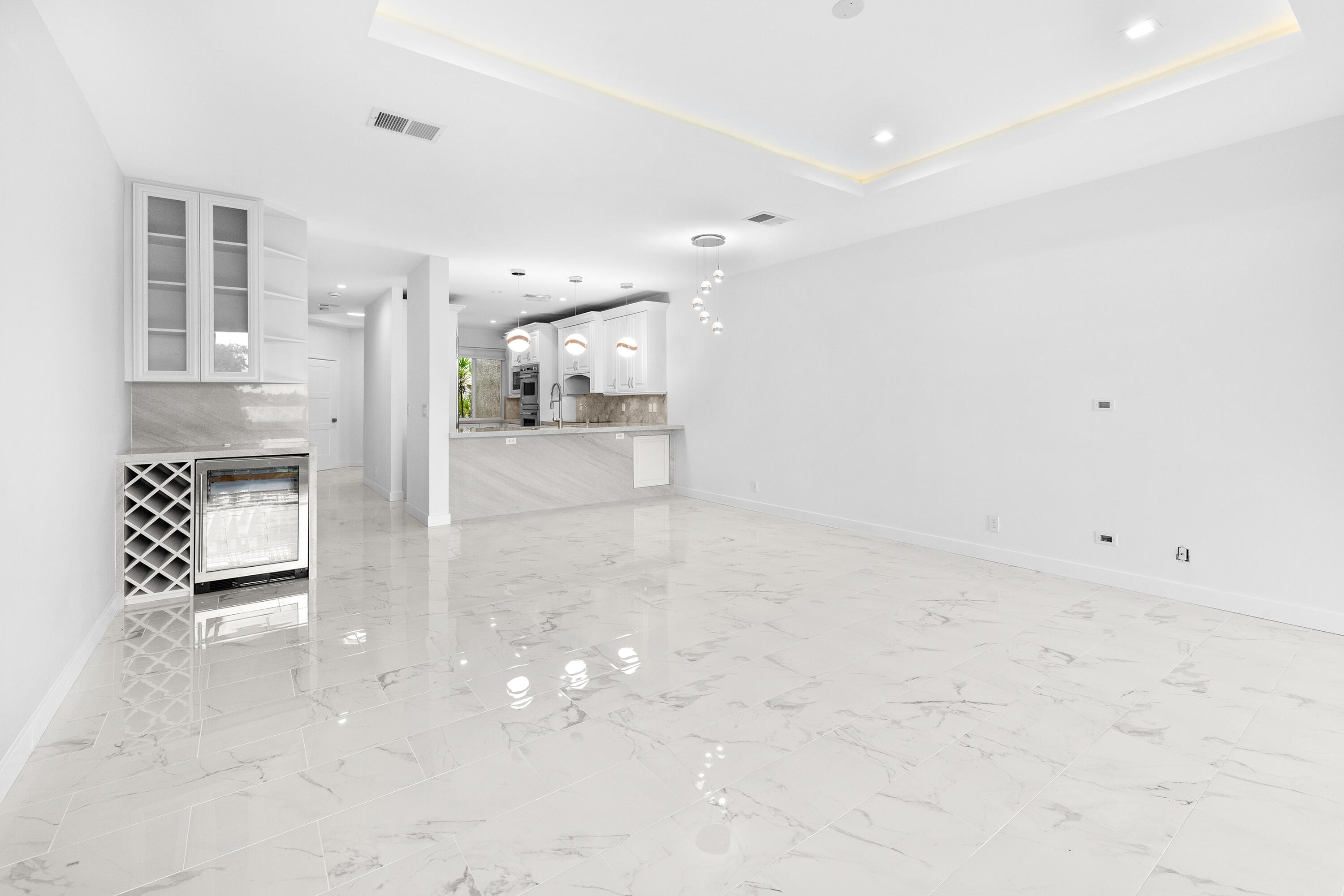 LAKESHORE NORTH - Residential