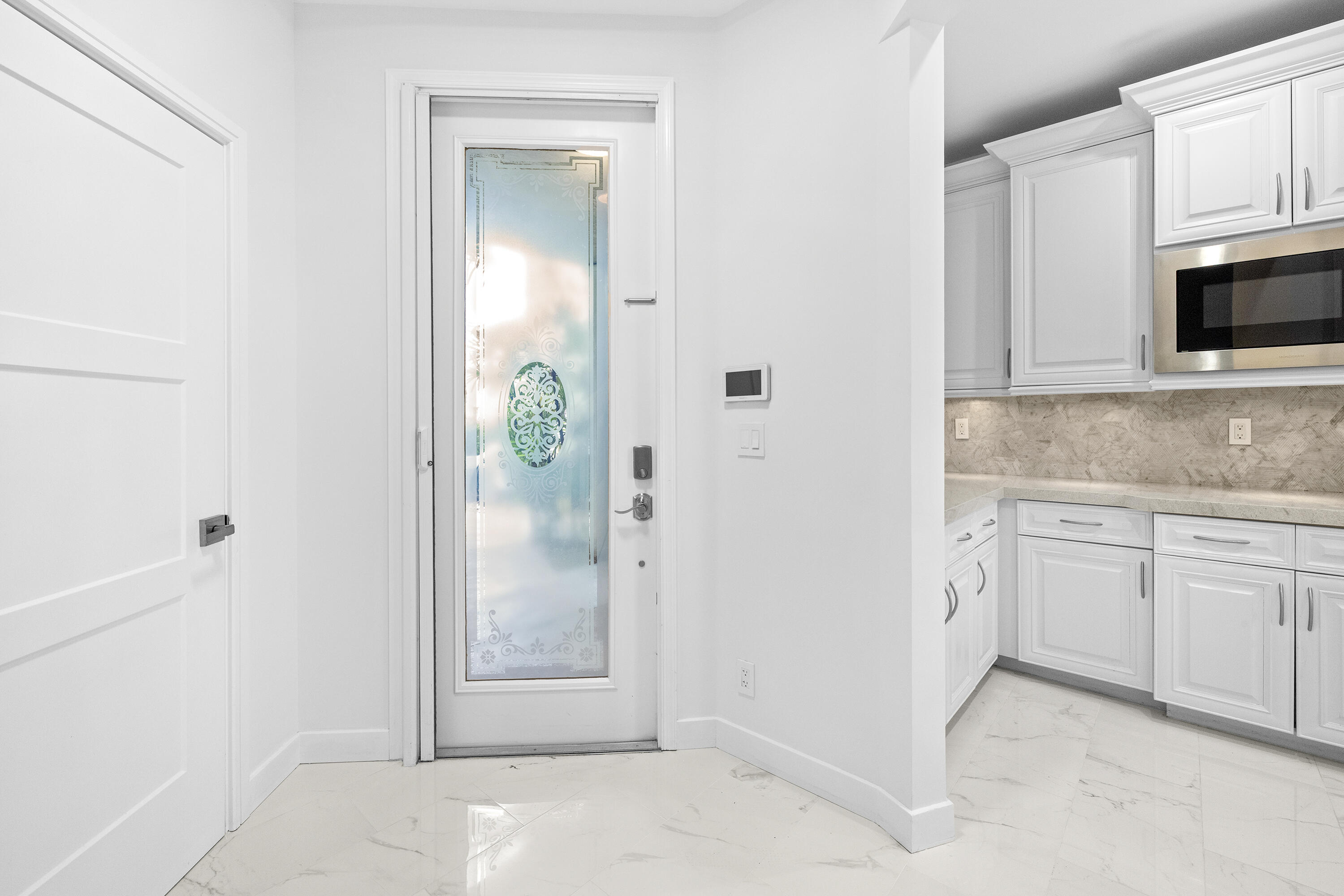 LAKESHORE NORTH - Residential