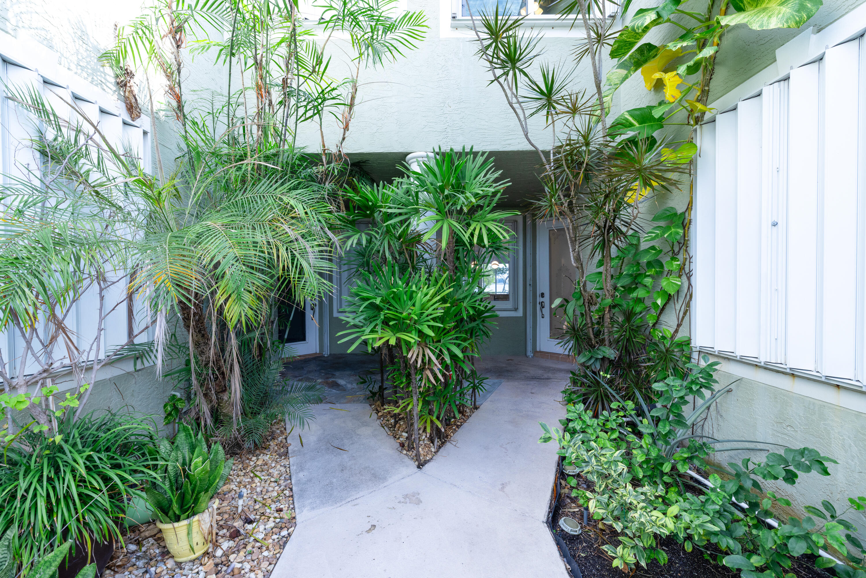 LAKESHORE NORTH - Residential