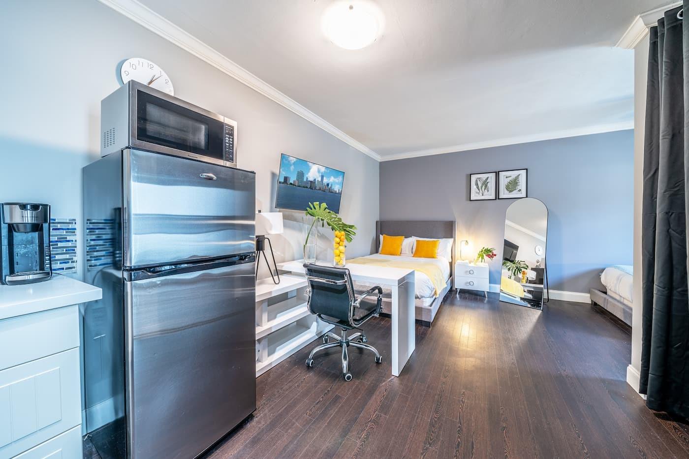 Hollywood Hills Amd 6-31 - Residential Lease