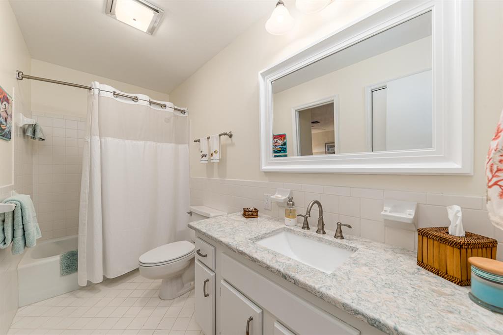 SOUNDINGS PLAT OF THE AND REPLAT OF BLOCK 6 & 7 - Residential