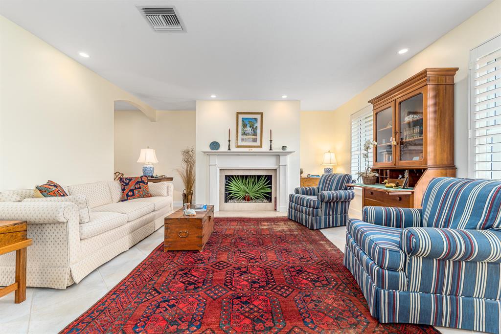 SOUNDINGS PLAT OF THE AND REPLAT OF BLOCK 6 & 7 - Residential