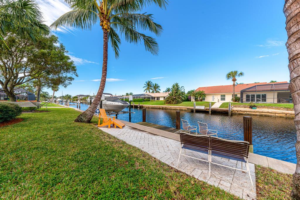 SOUNDINGS PLAT OF THE AND REPLAT OF BLOCK 6 & 7 - Residential