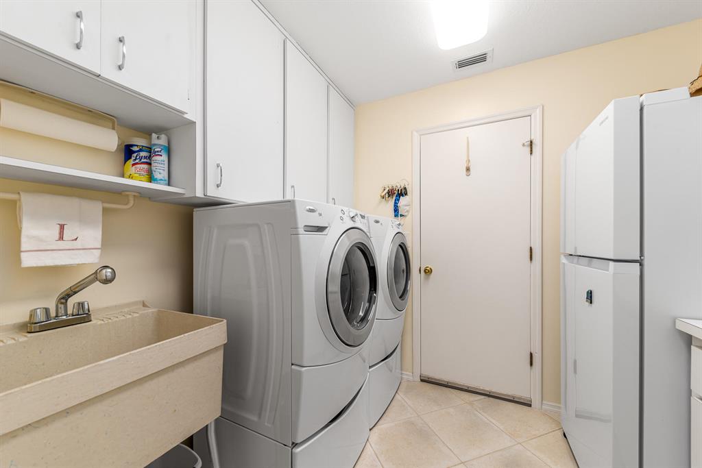 SOUNDINGS PLAT OF THE AND REPLAT OF BLOCK 6 & 7 - Residential