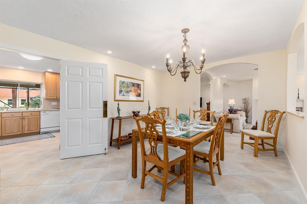 SOUNDINGS PLAT OF THE AND REPLAT OF BLOCK 6 & 7 - Residential