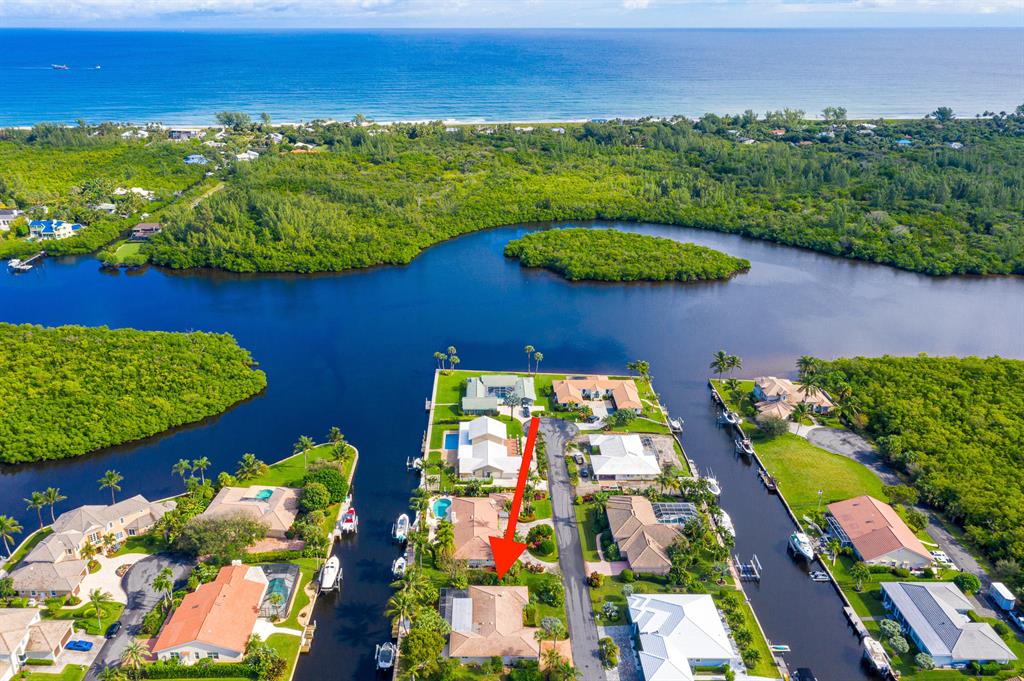 SOUNDINGS PLAT OF THE AND REPLAT OF BLOCK 6 & 7 - Residential