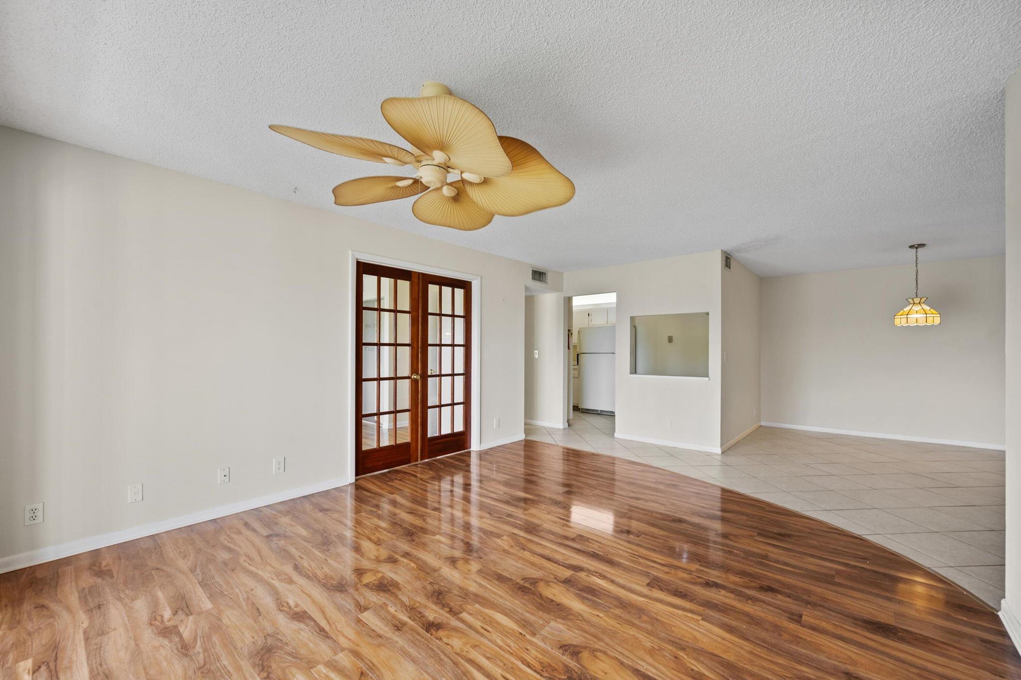 PINE RIDGE AT MARTIN DOWN - Residential Lease