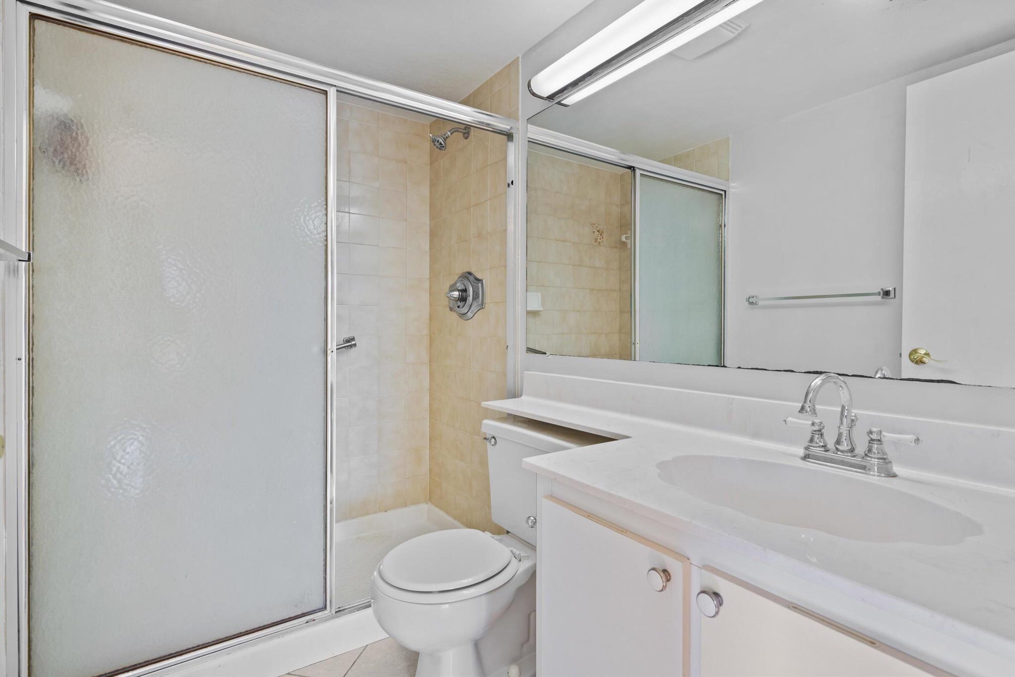 PINE RIDGE AT MARTIN DOWN - Residential Lease