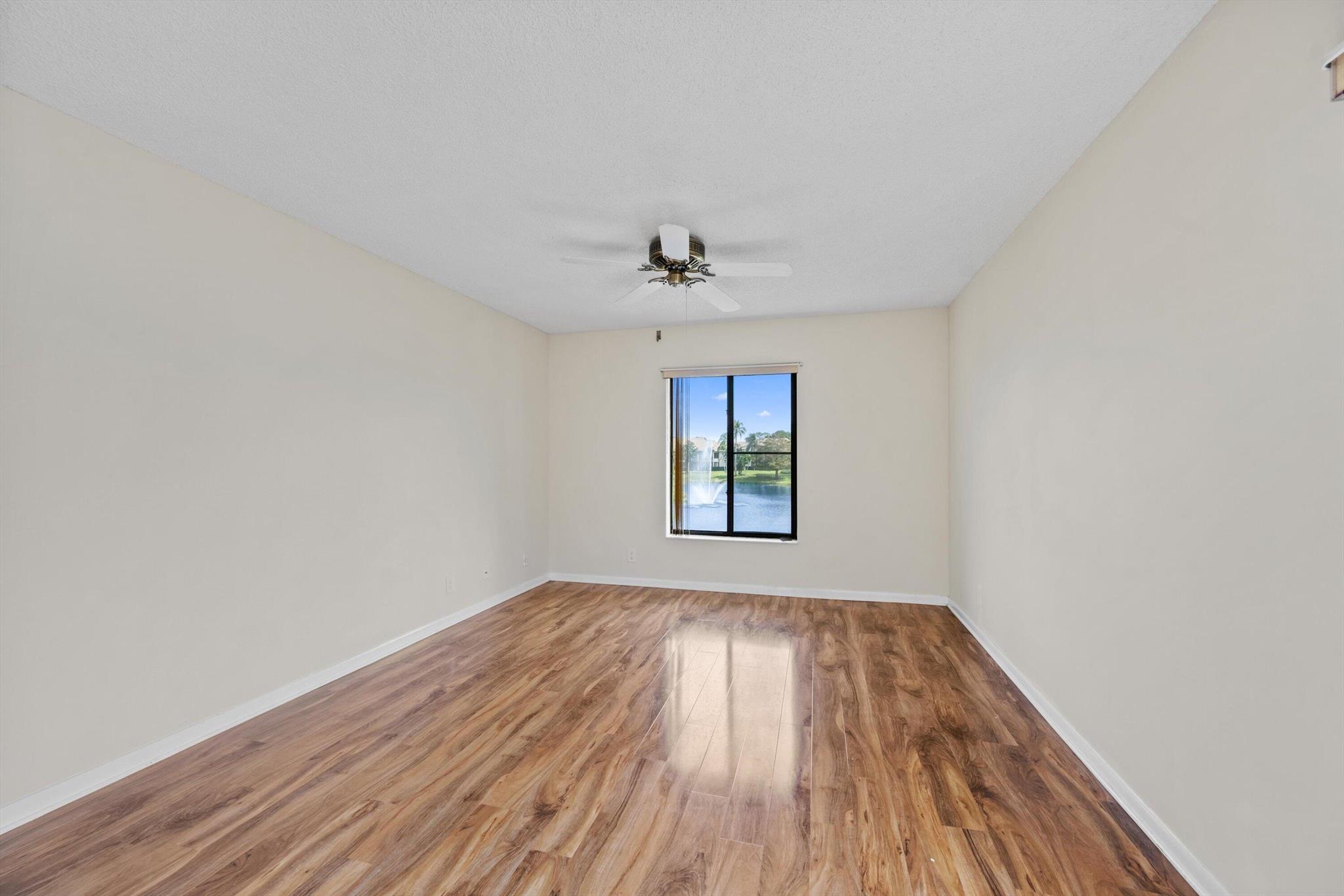 PINE RIDGE AT MARTIN DOWN - Residential Lease