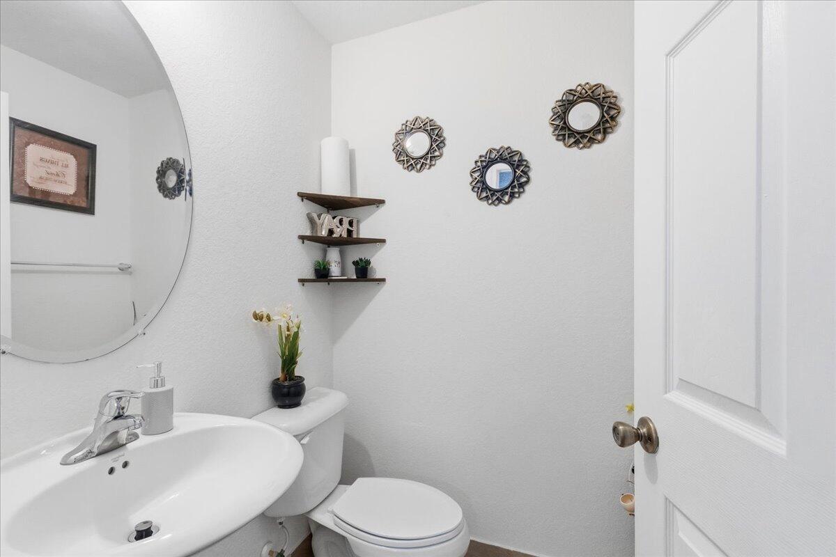 HICKORY PLACE - Residential