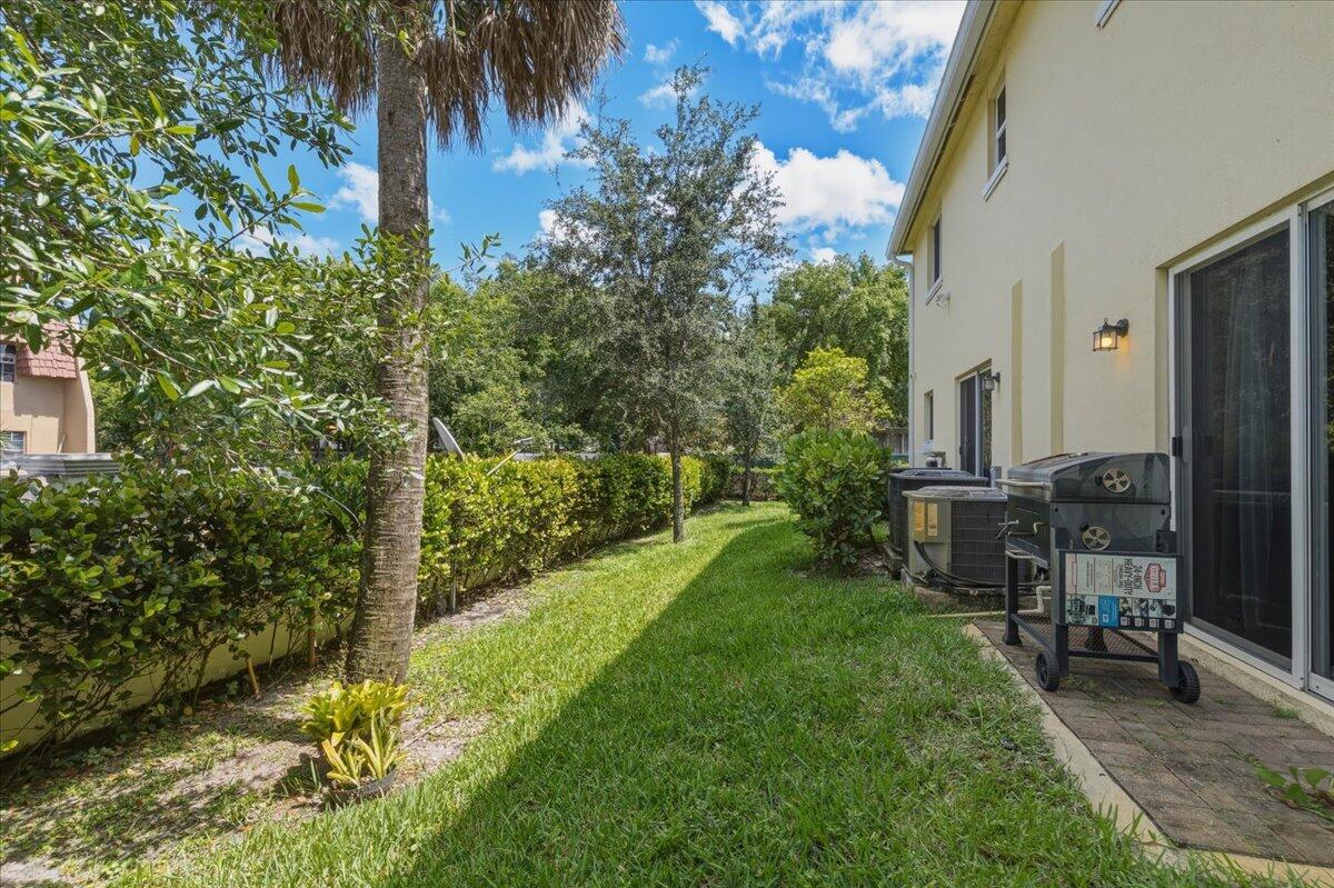 HICKORY PLACE - Residential