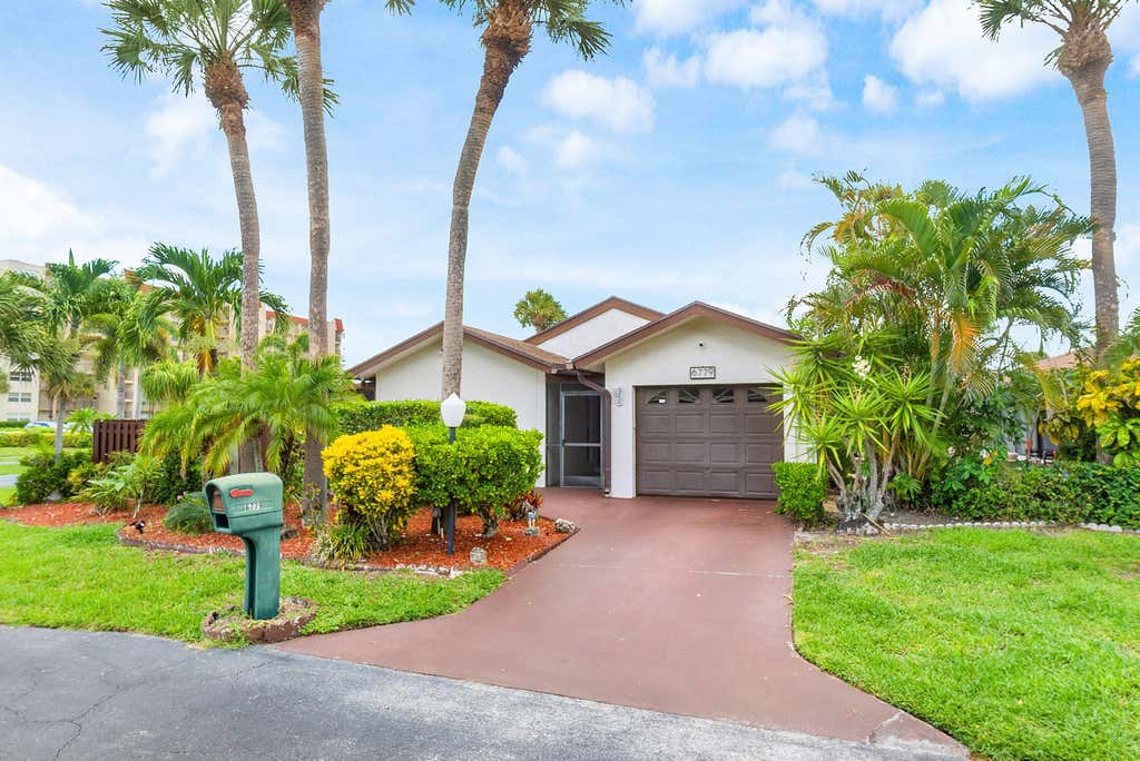 Photo of 6779 Kramer Lane, Lake Worth, FL 33467 (MLS # R11119796)