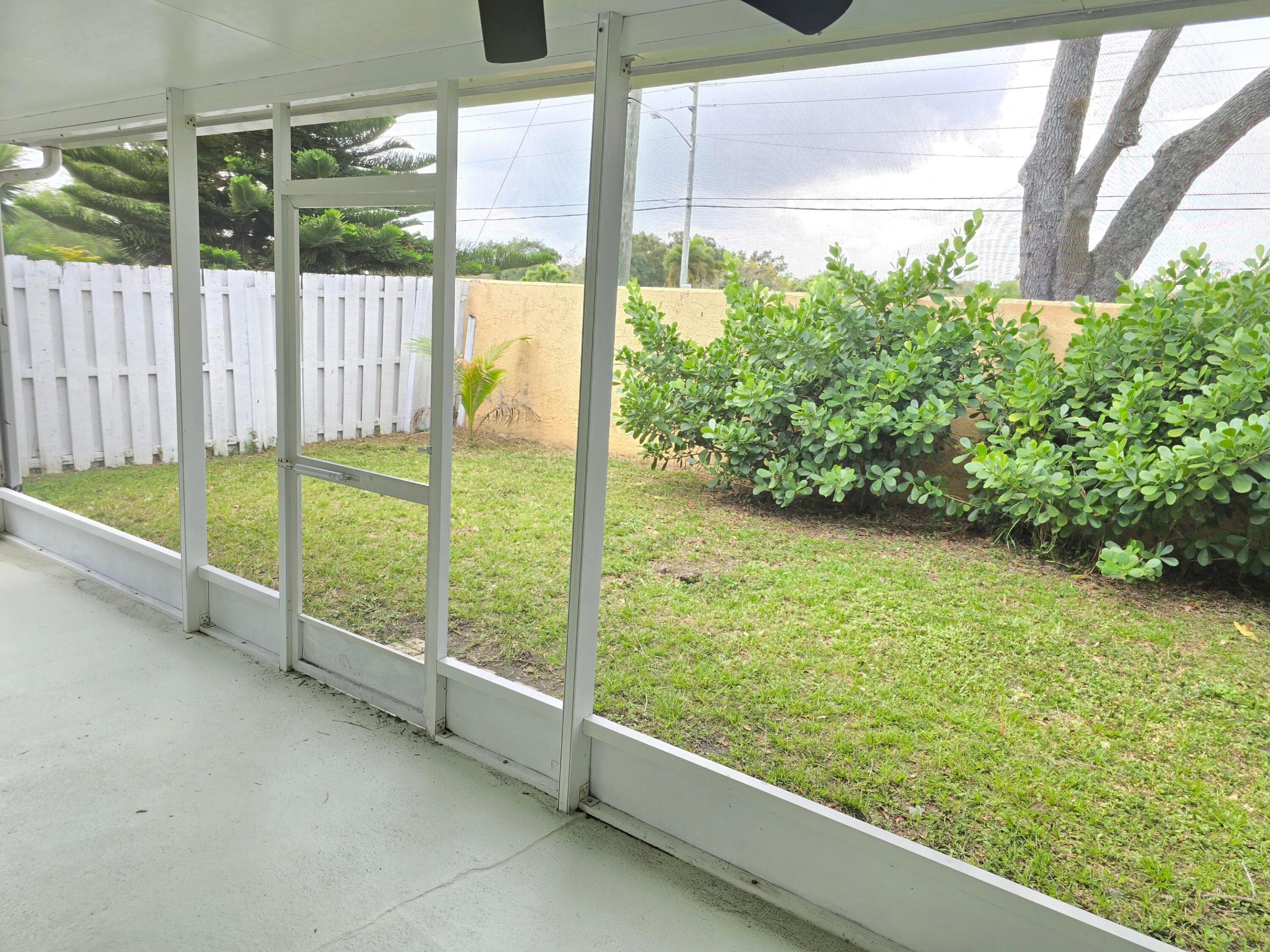 LAWRENCE GROVE 1 REPL - Residential Lease