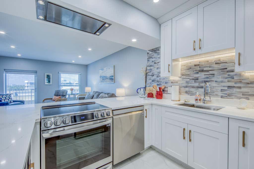 Photo of 3230 S OCEAN Boulevard #E609, Palm Beach, FL 33480 (MLS # B26055834)