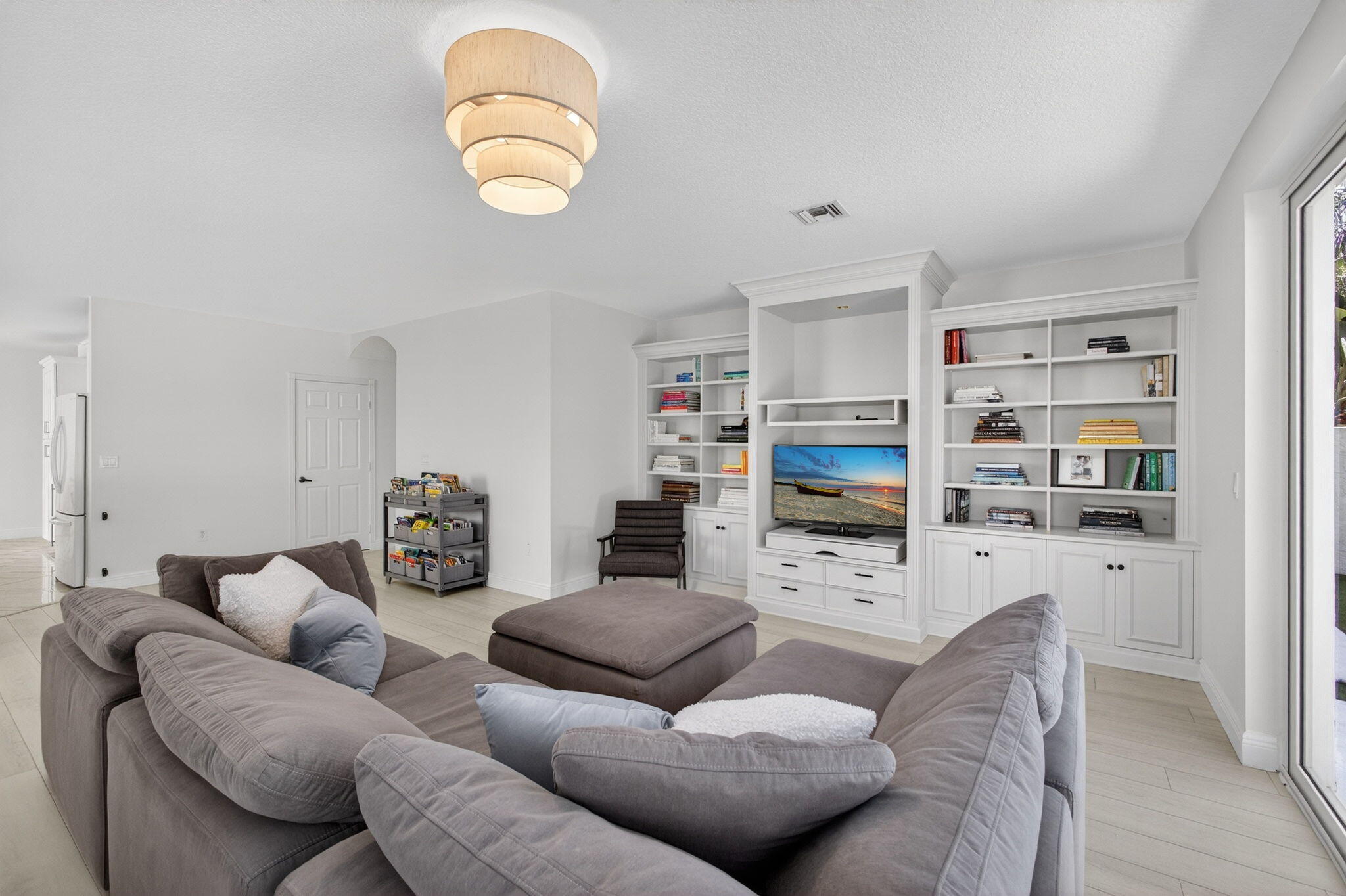 CLASSICS AT BEAR LAKES - Residential Lease
