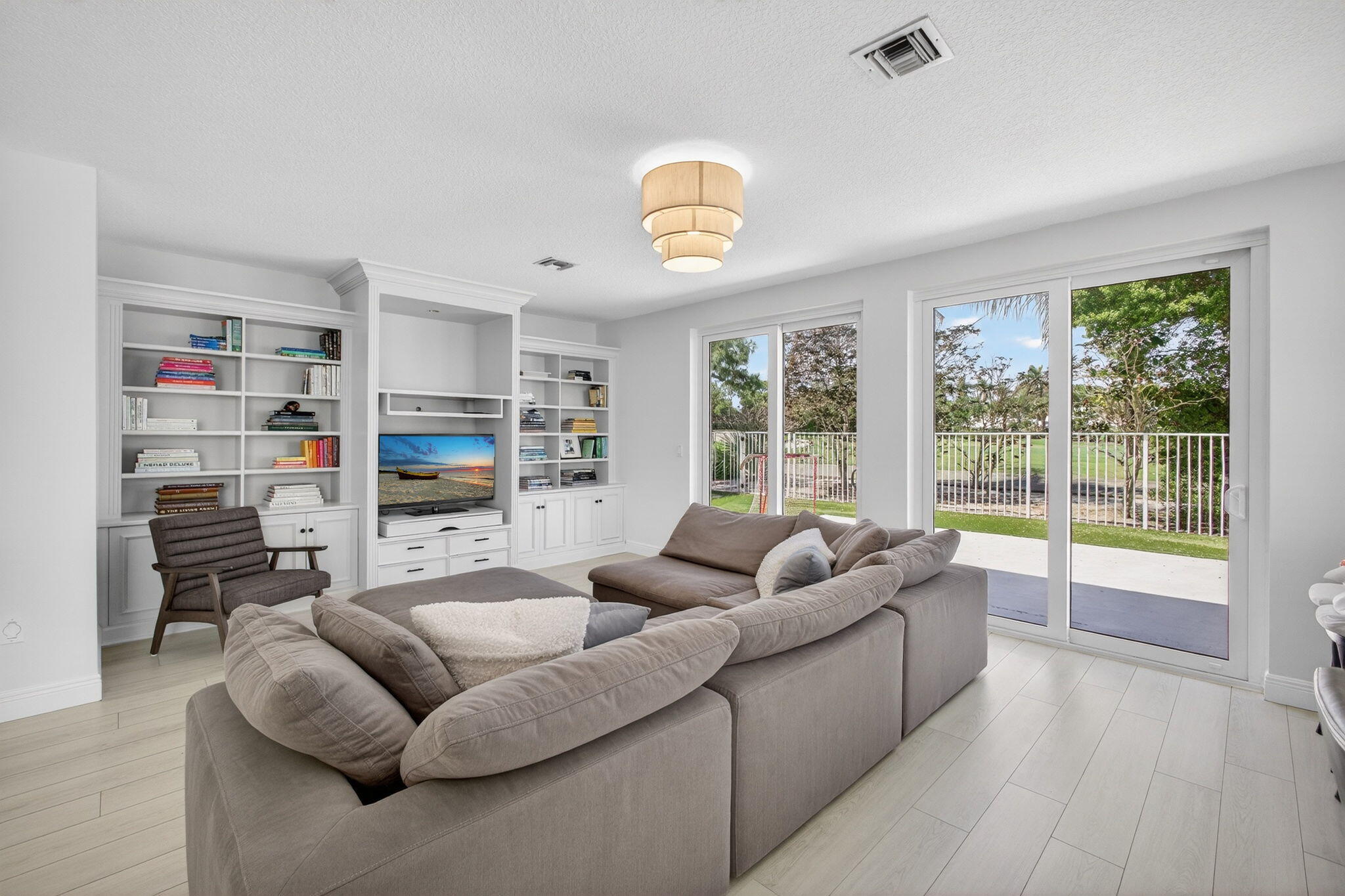 CLASSICS AT BEAR LAKES - Residential Lease