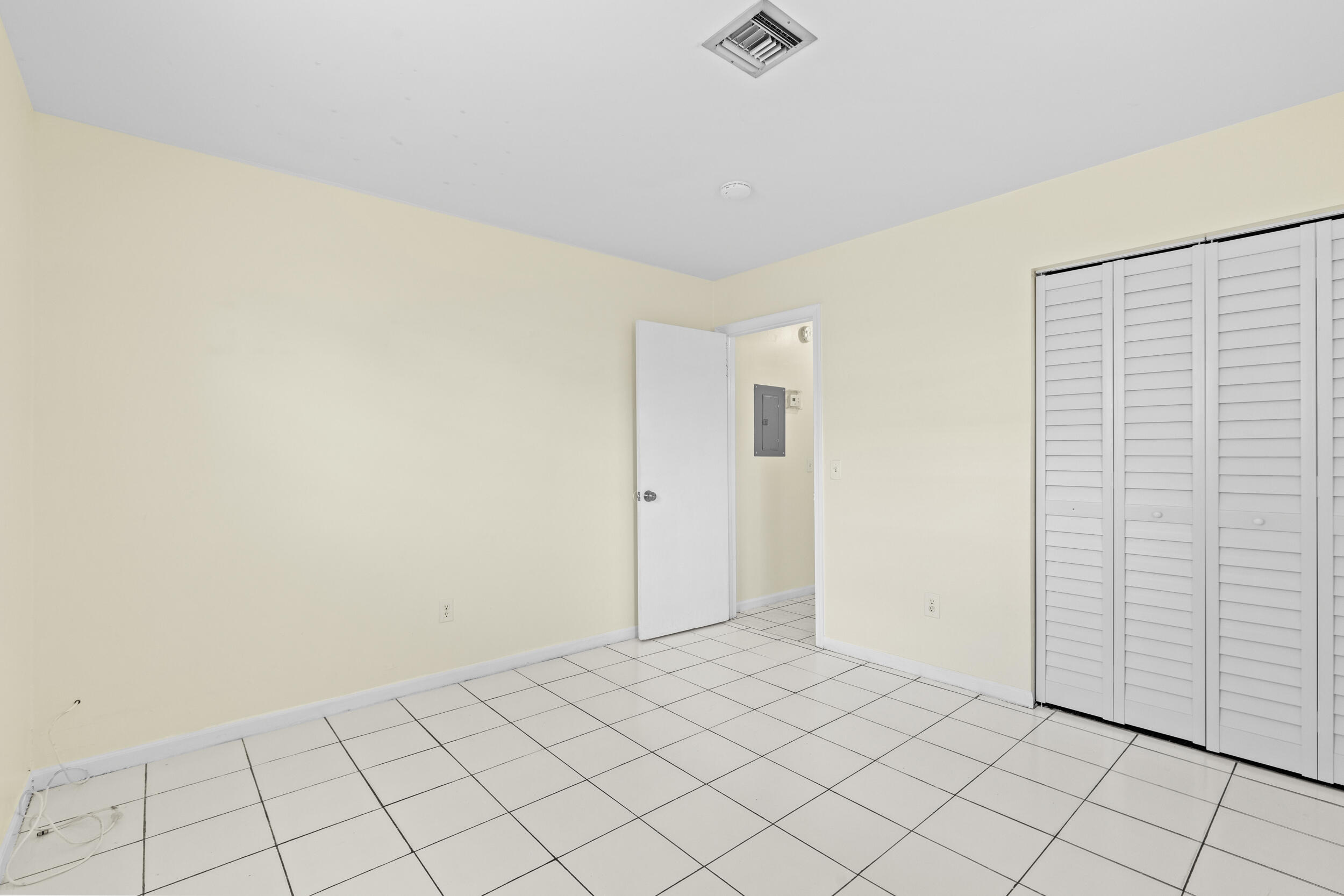 WICKLINES - Residential Income