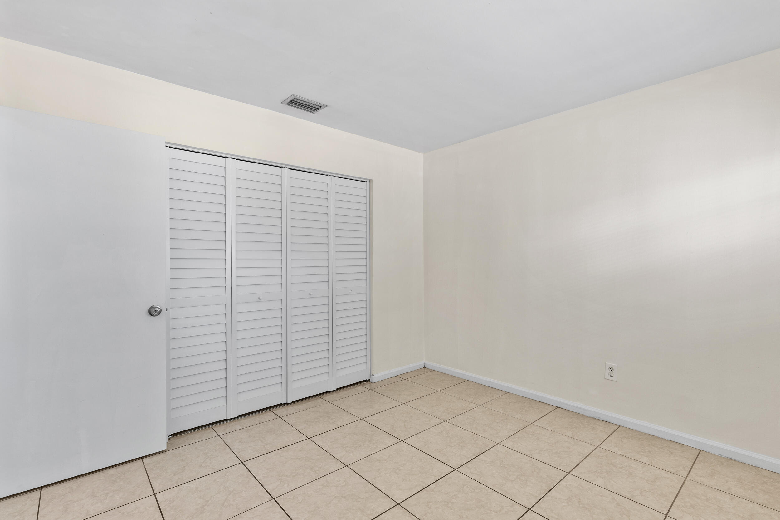 WICKLINES - Residential Income