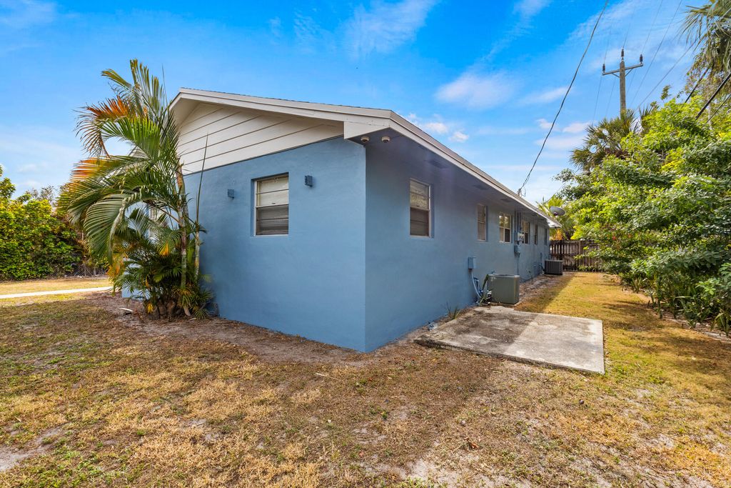 Photo of 349 Wickline Boulevard #349, 351, 353 &amp; 355, Lantana, FL 33462 (MLS # R11168124)