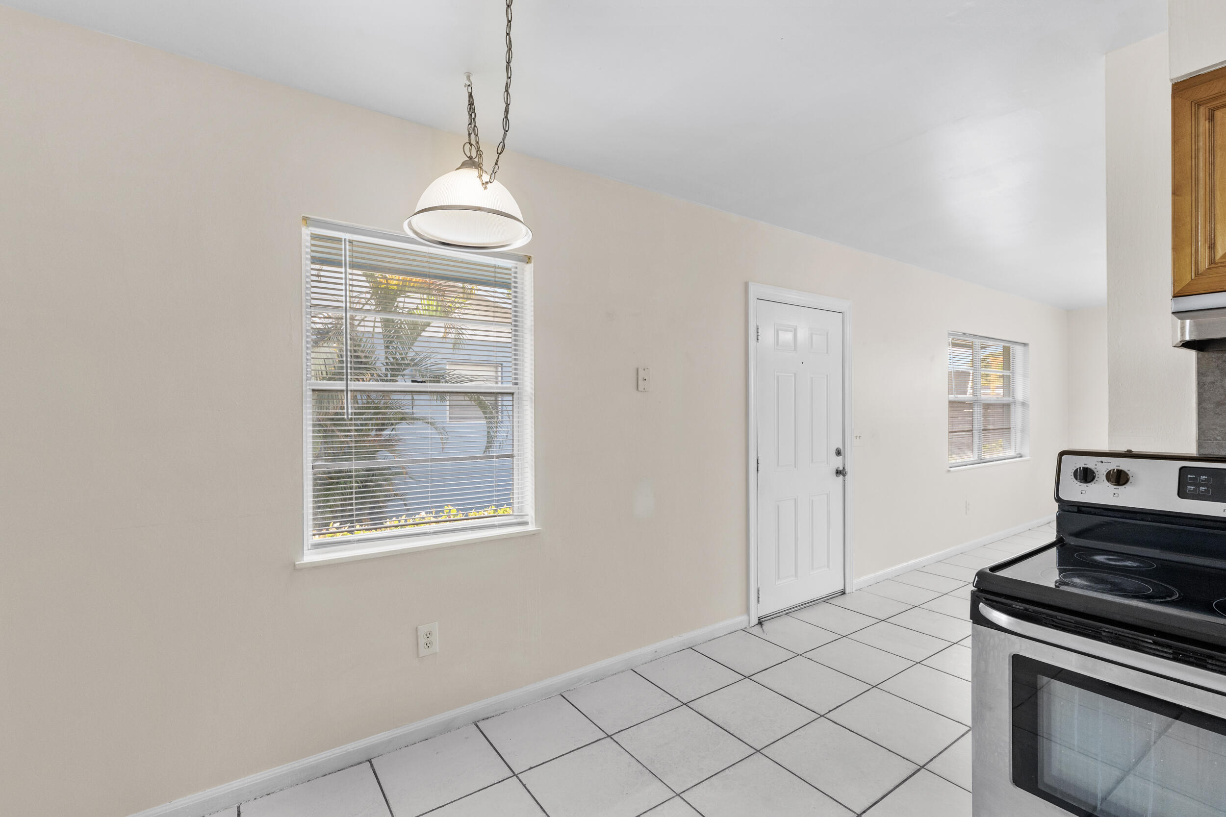 WICKLINES - Residential Income