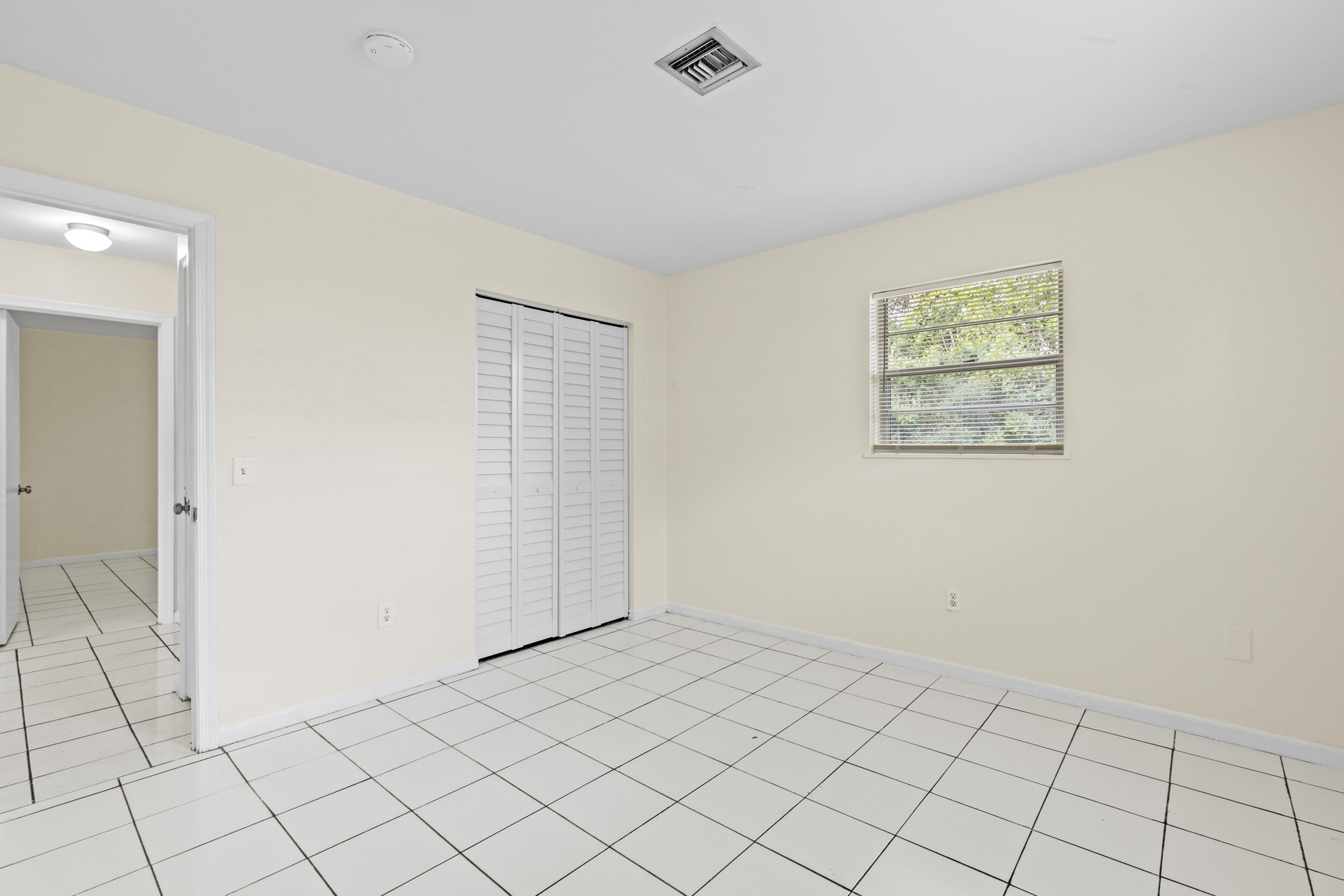 WICKLINES - Residential Income