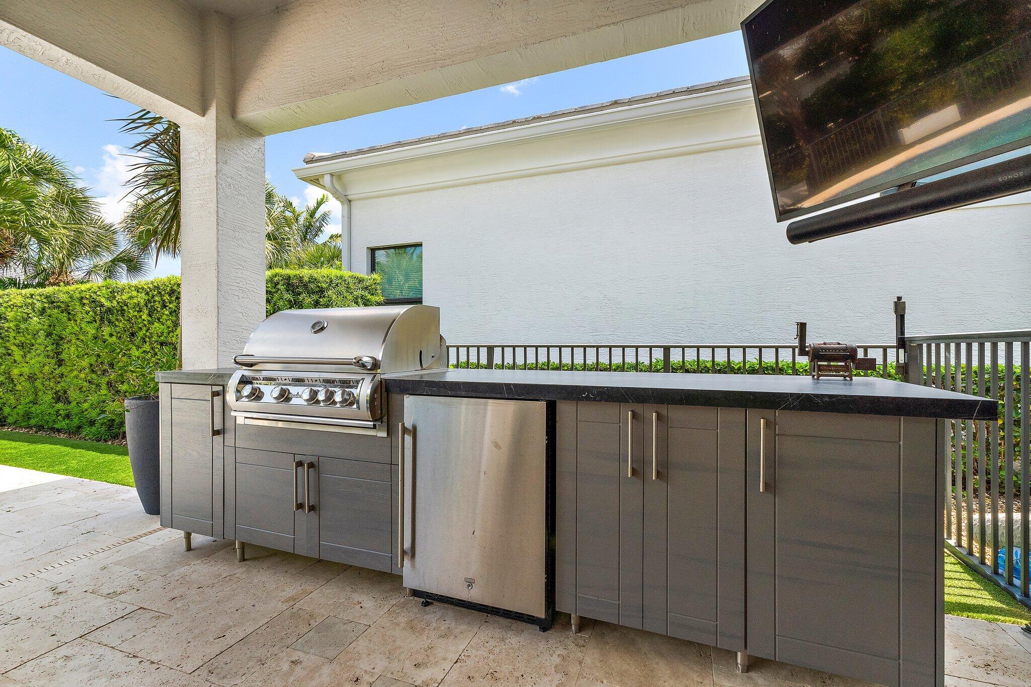 ARTISTRY - Residential