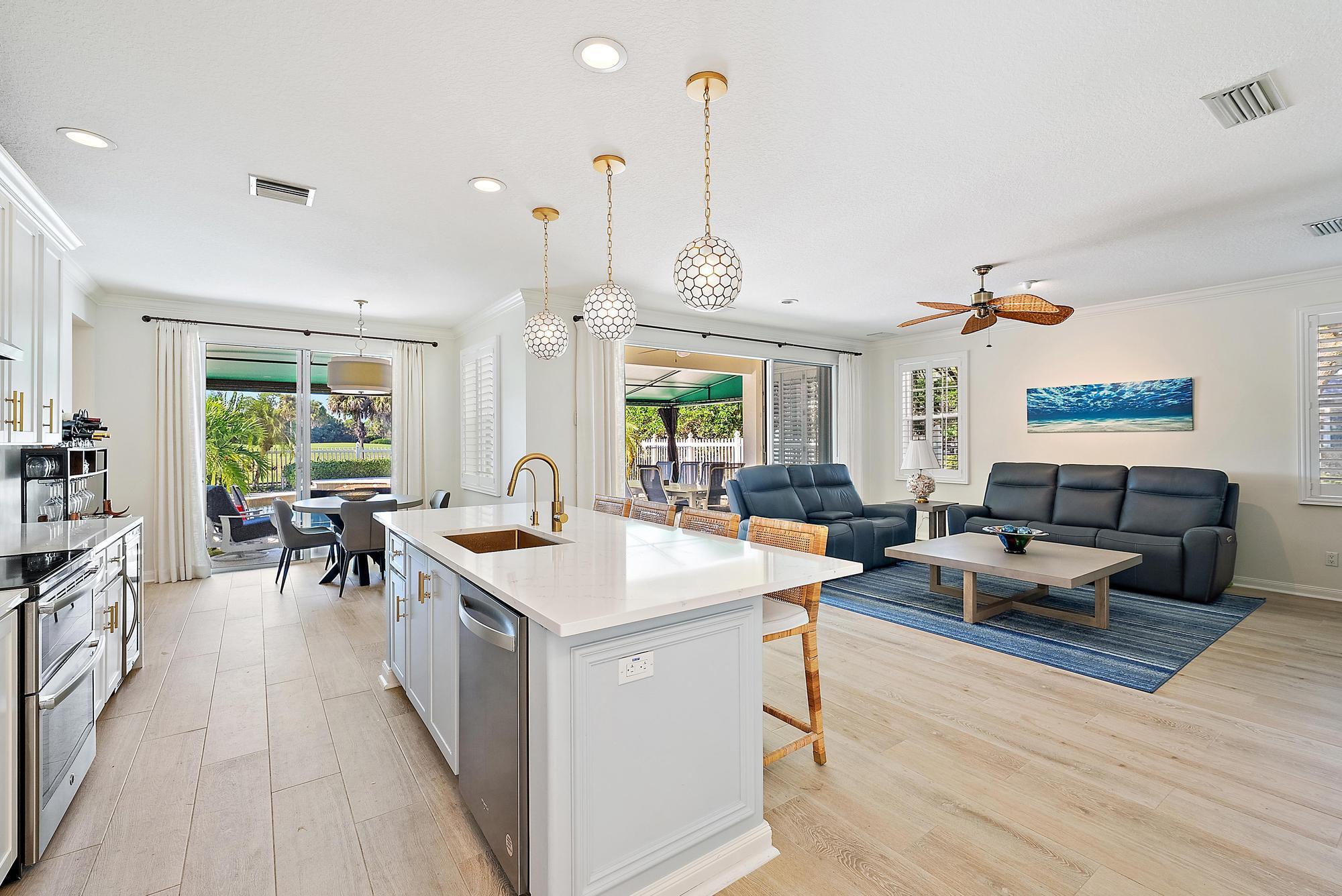 ISLAND AT ABACOA - Residential