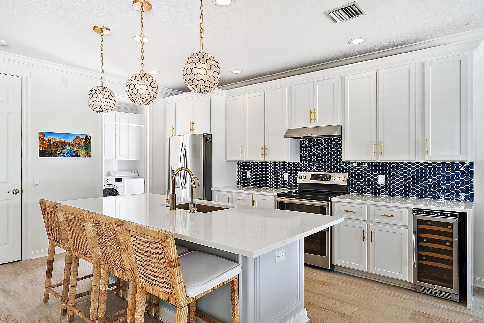 ISLAND AT ABACOA - Residential