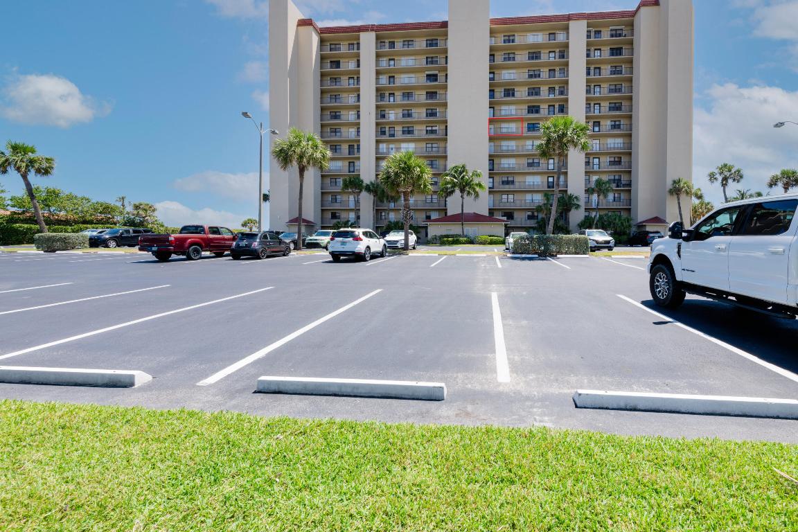 OCEAN HARBOUR SOUTH CONDOMINIUM - Residential Lease