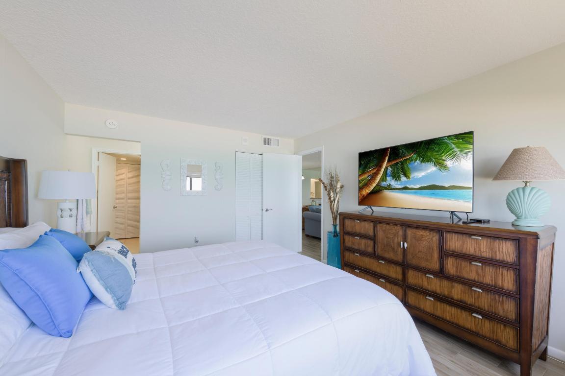 OCEAN HARBOUR SOUTH CONDOMINIUM - Residential Lease