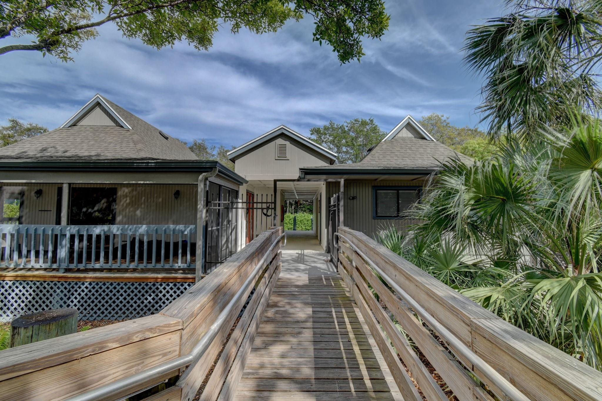 Schooner Oaks - Residential