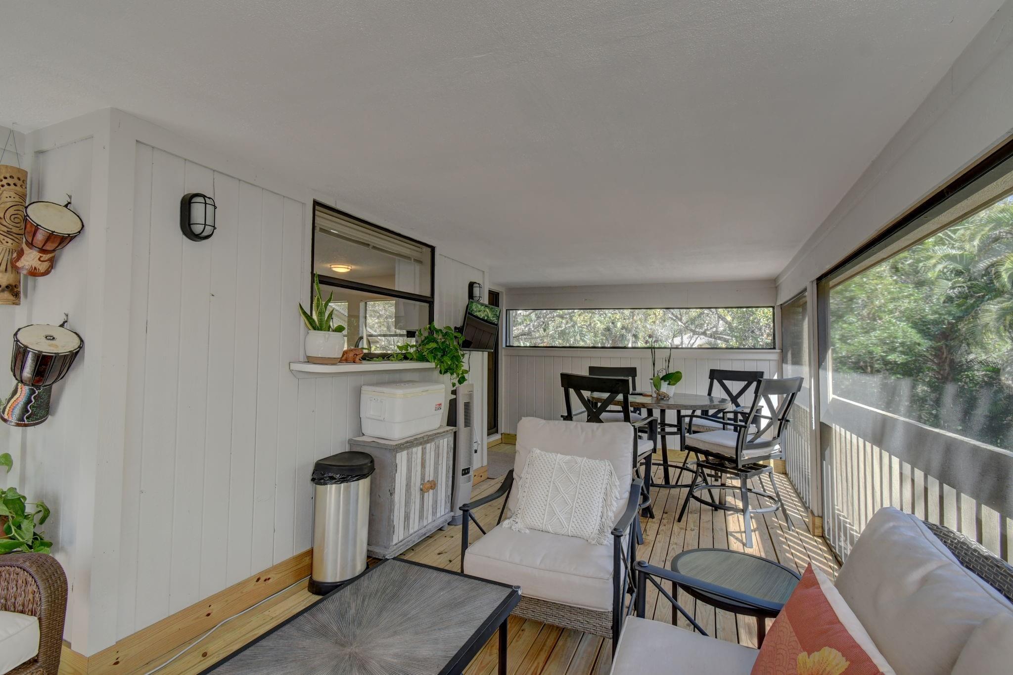 Schooner Oaks - Residential