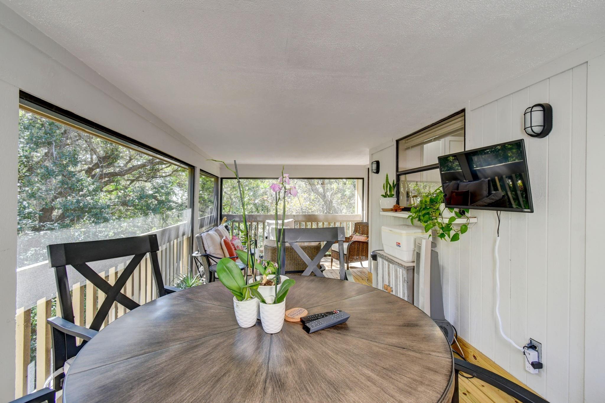 Schooner Oaks - Residential