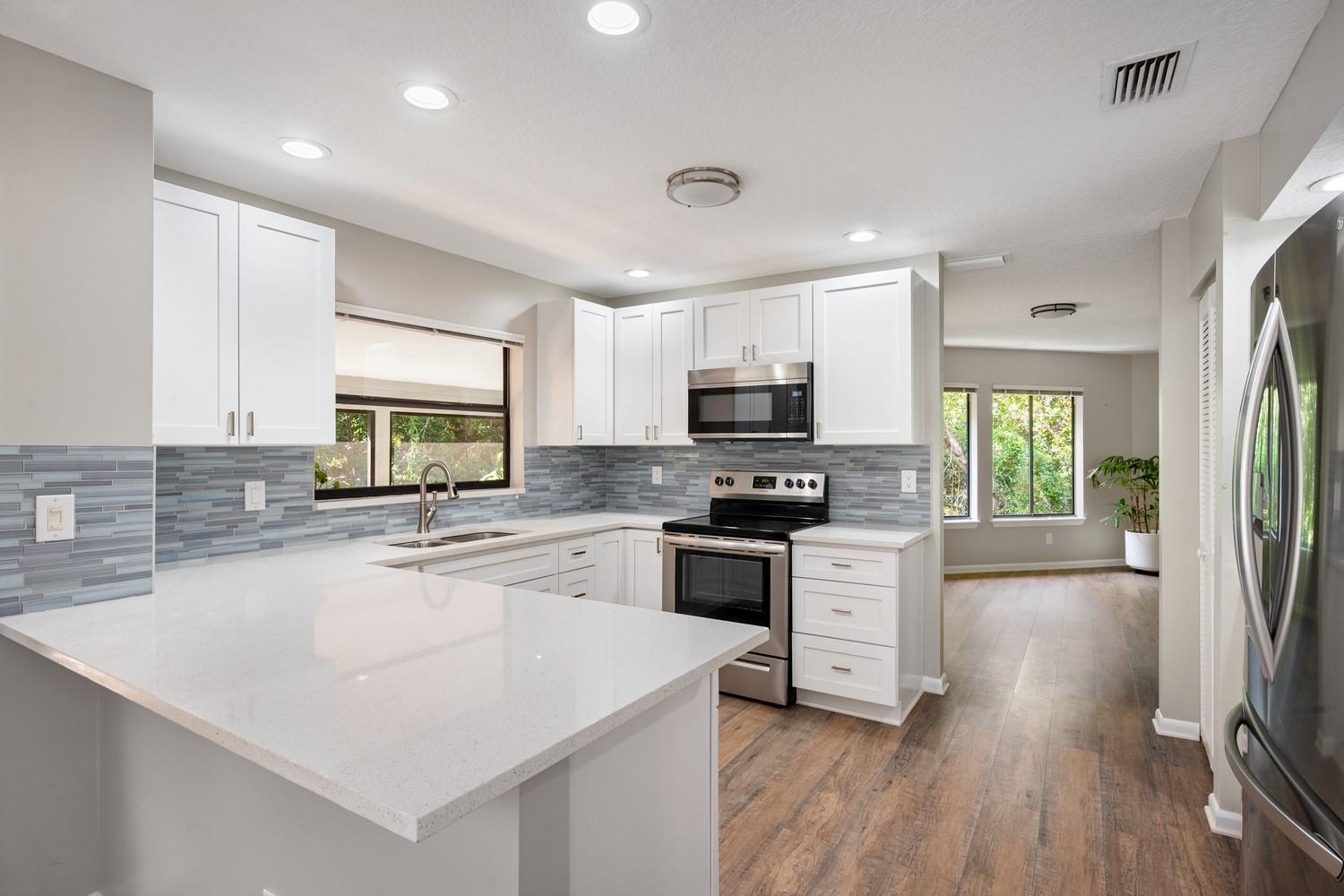 Schooner Oaks - Residential