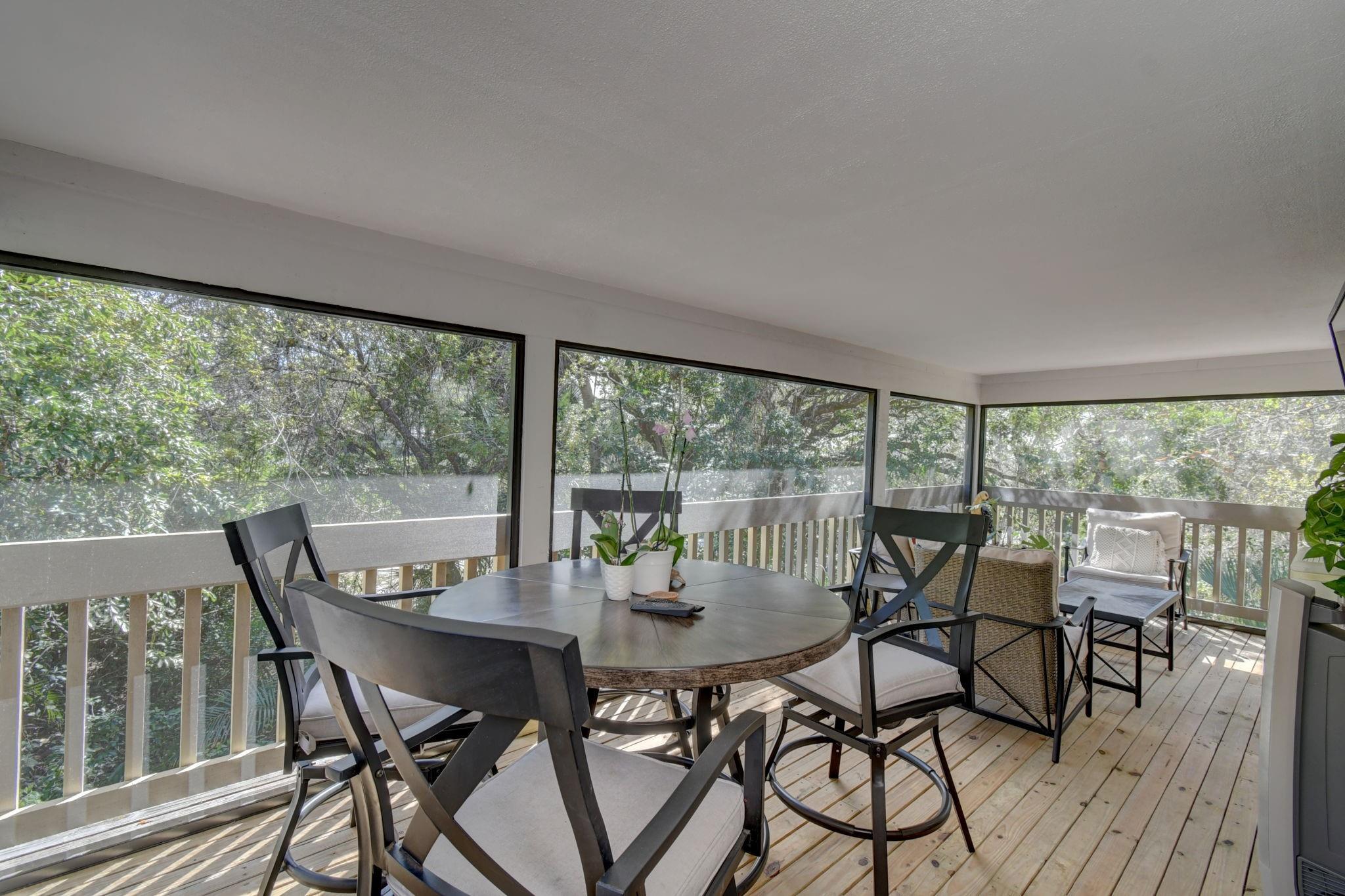 Schooner Oaks - Residential