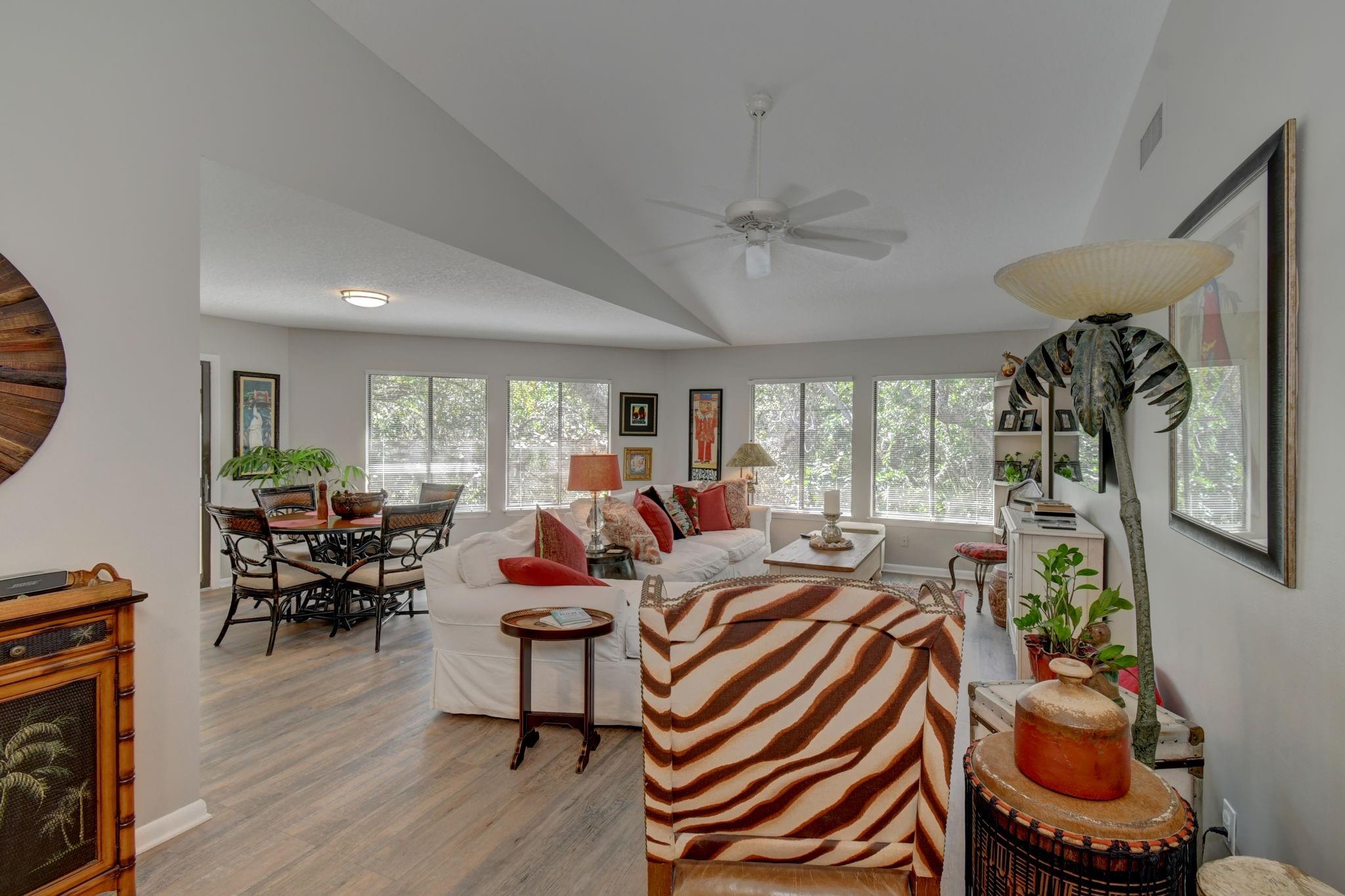 Schooner Oaks - Residential