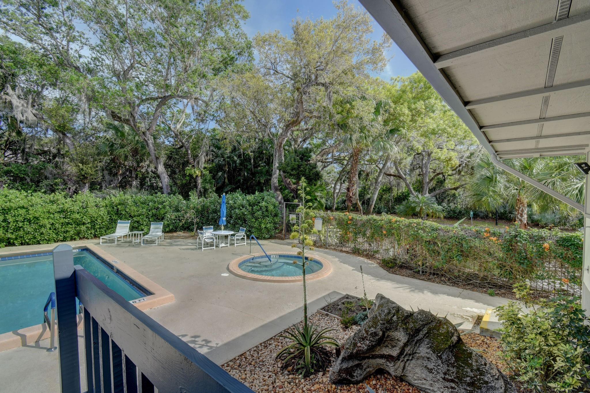 Schooner Oaks - Residential