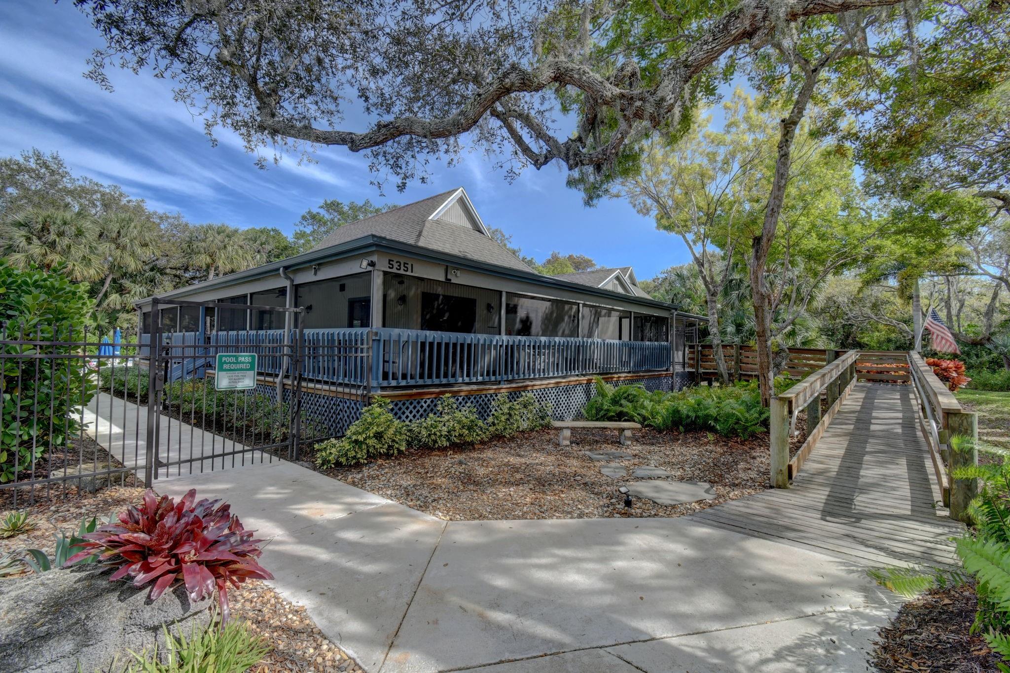 Schooner Oaks - Residential