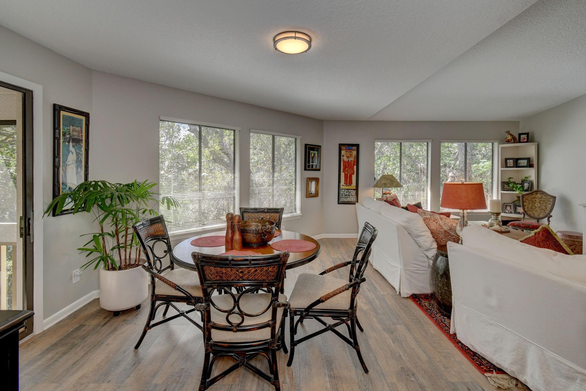 Schooner Oaks - Residential