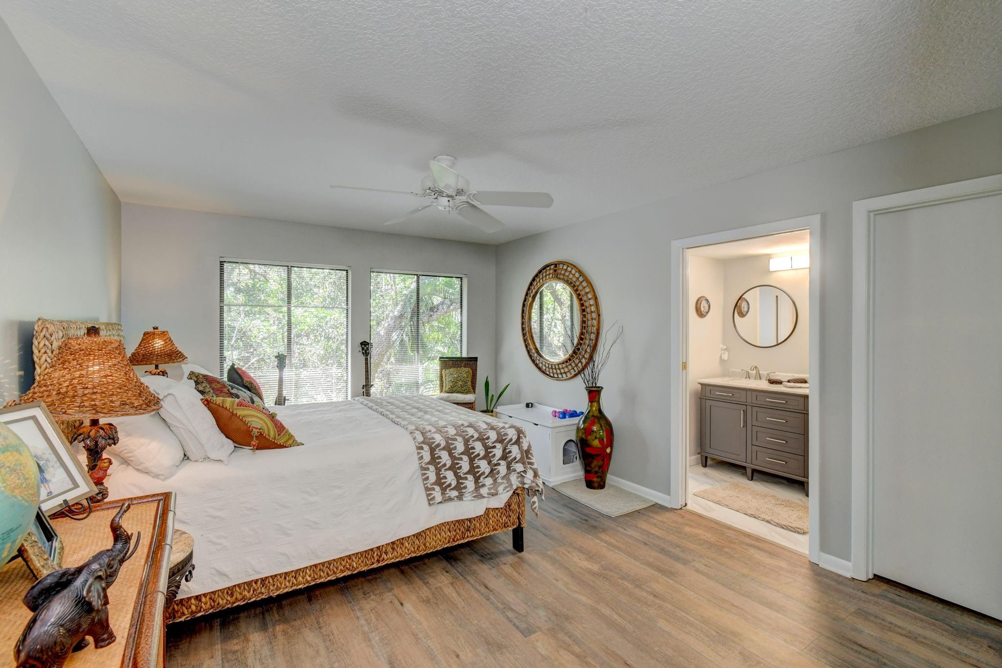 Schooner Oaks - Residential