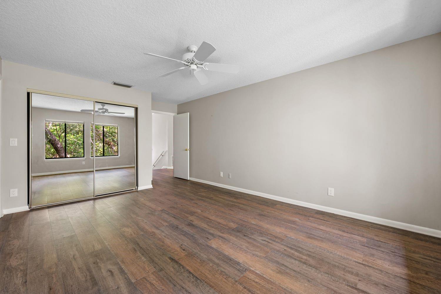 Schooner Oaks - Residential