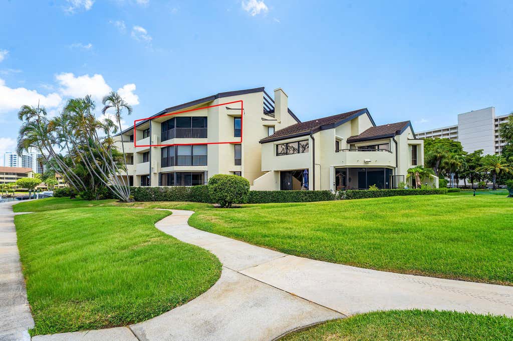 Photo of 1125 E Marine Way E #J3l, North Palm Beach, FL 33408 (MLS # B26058558)