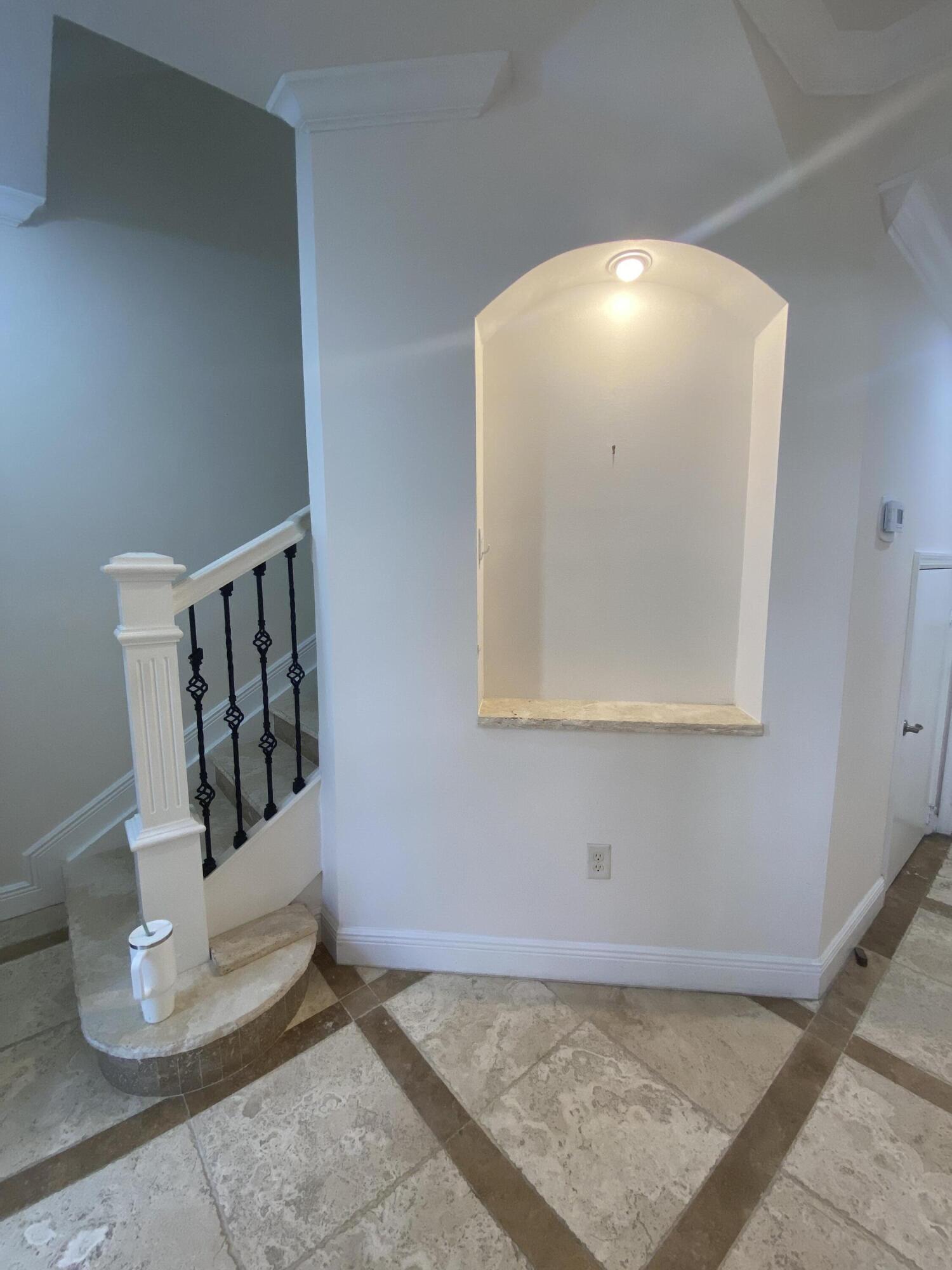 HARBOUR OAKS - Residential