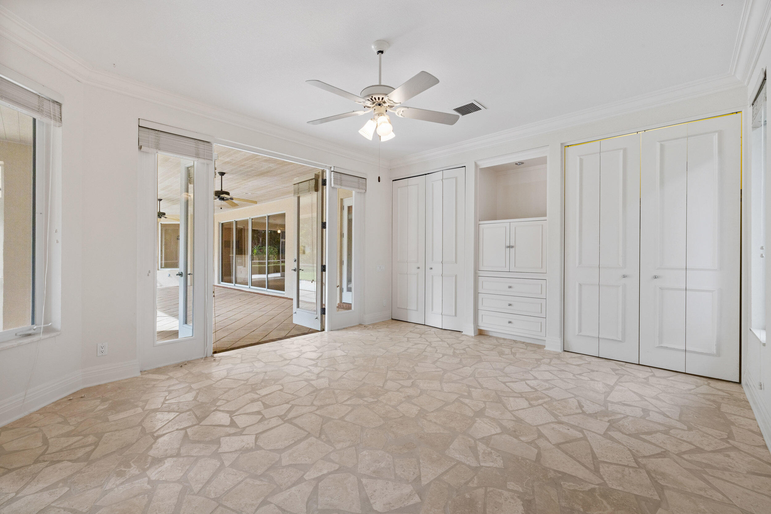 SEMINOLE LANDING - Residential