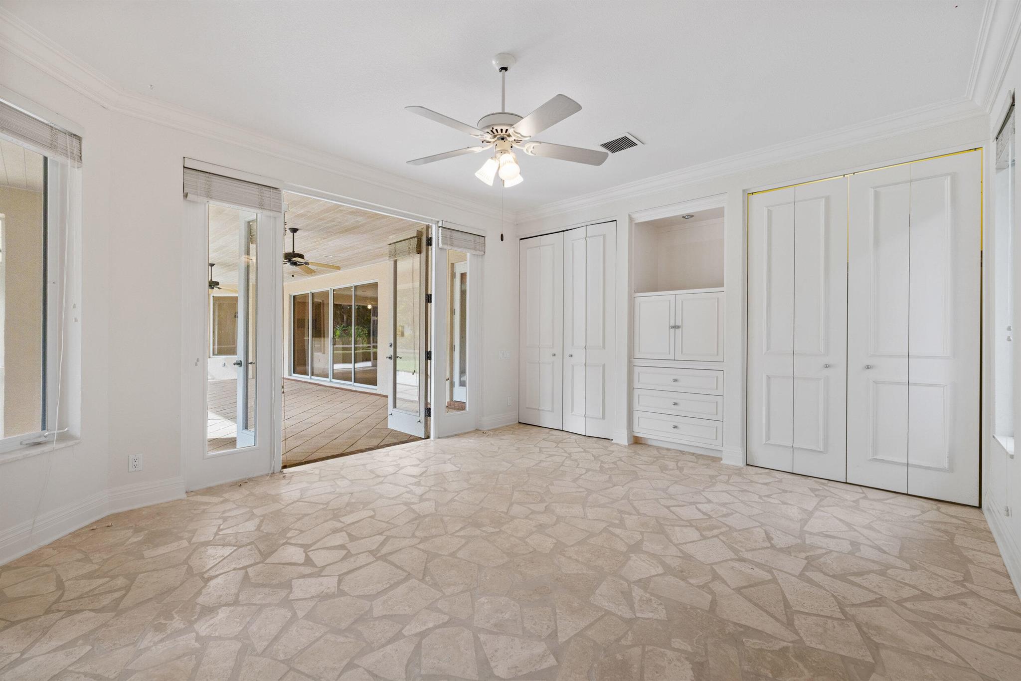 SEMINOLE LANDING - Residential