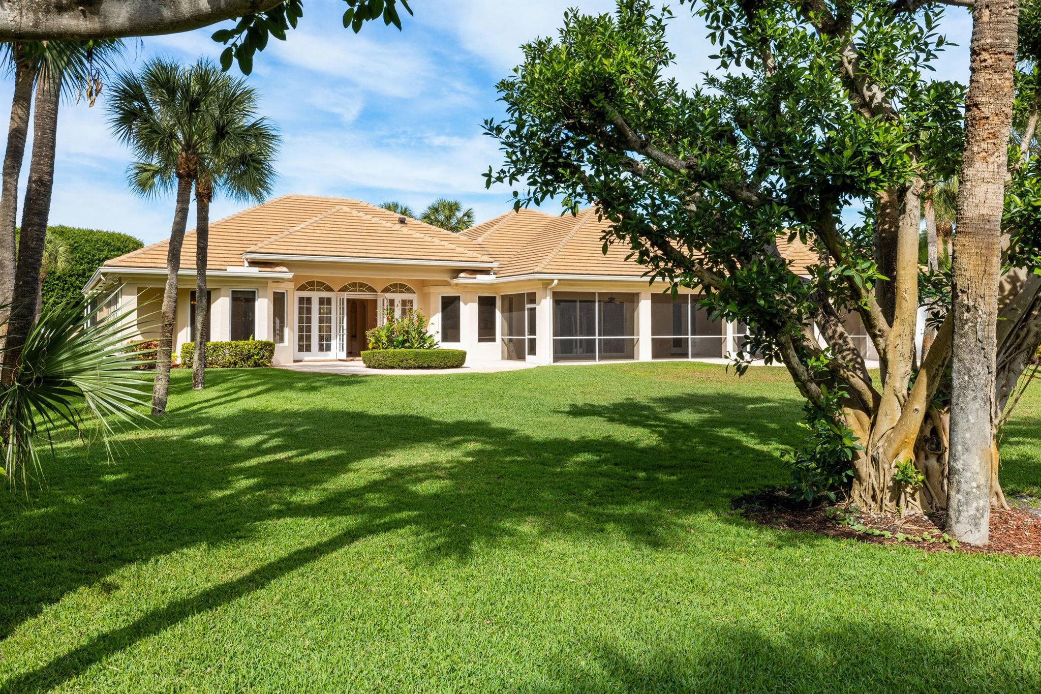 SEMINOLE LANDING - Residential