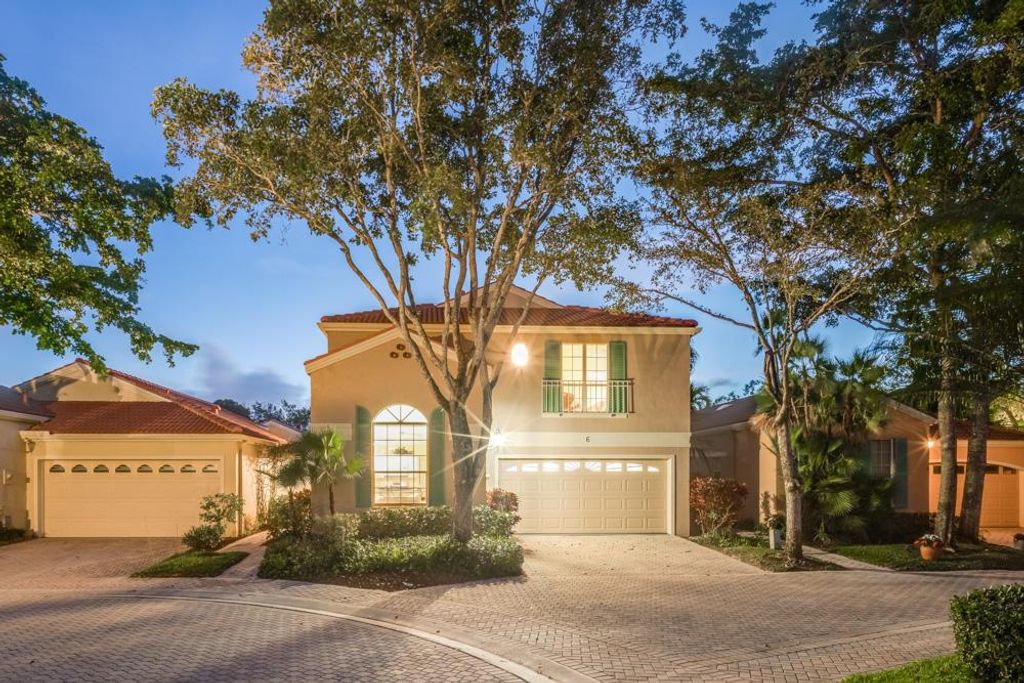 Photo of 6 Via Aurelia, Palm Beach Gardens, FL 33418 (MLS # R10705964)