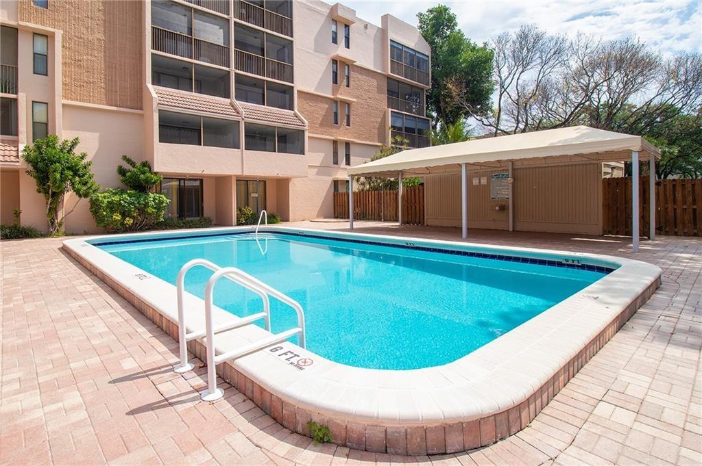 Royal Palm At Plantation - Residential Lease